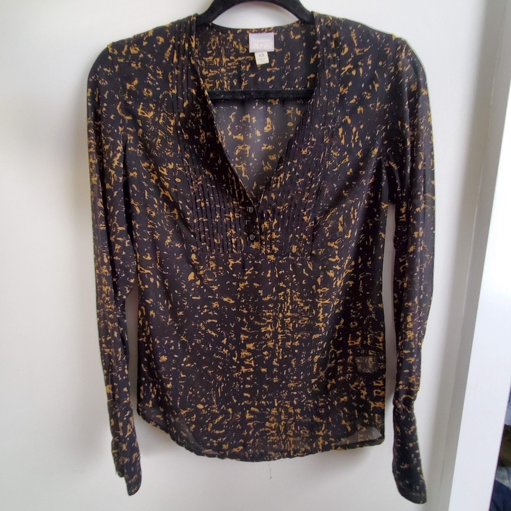 Converse Sheer Blouse XS black and tan 1/4 button